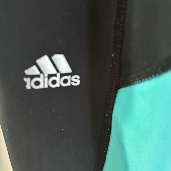 Adidas crop leggings -medium - Picture 8 of 8